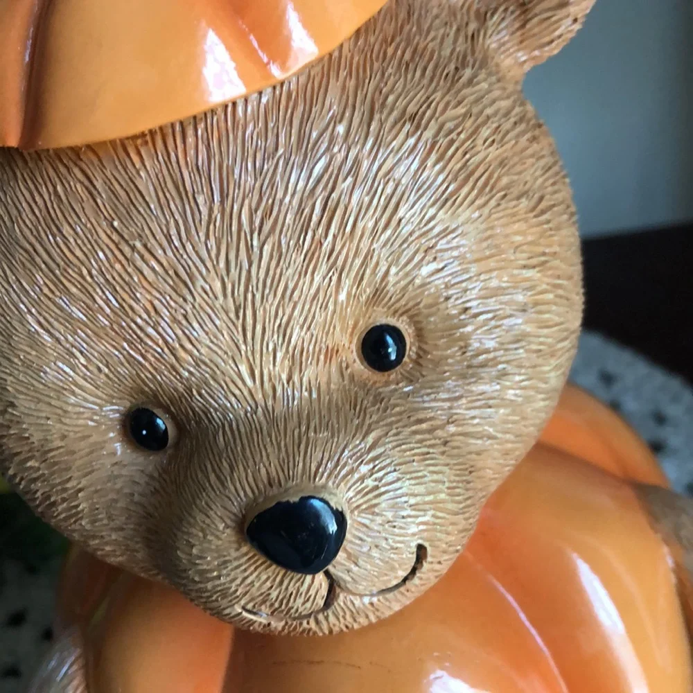 Resin PUMPKIN Teddy Bear Halloween Home Decor - Picture 3 of 9